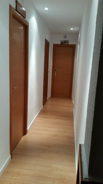 Hostal Restaurante Cornella Cornellà de Llobregat Eksteriør bilde